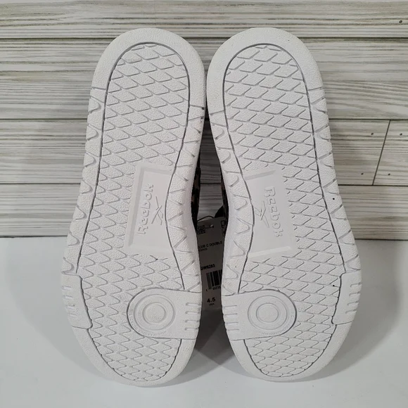 Reebok Animal print Sneakers size 4.5 Girls NWT - Picture 3 of 8